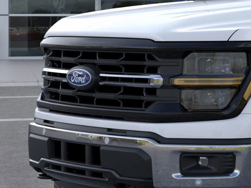 New 2025 Ford F-150 SuperCrew 5.5' Box XLT