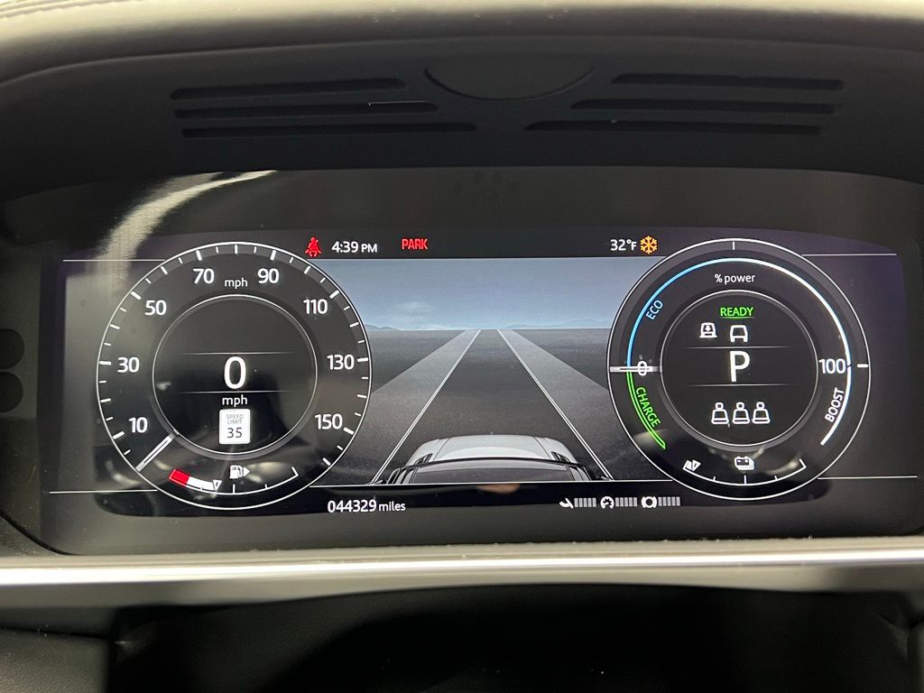 Thumbnail: 2020 Land Rover Range Rover Sport - 17