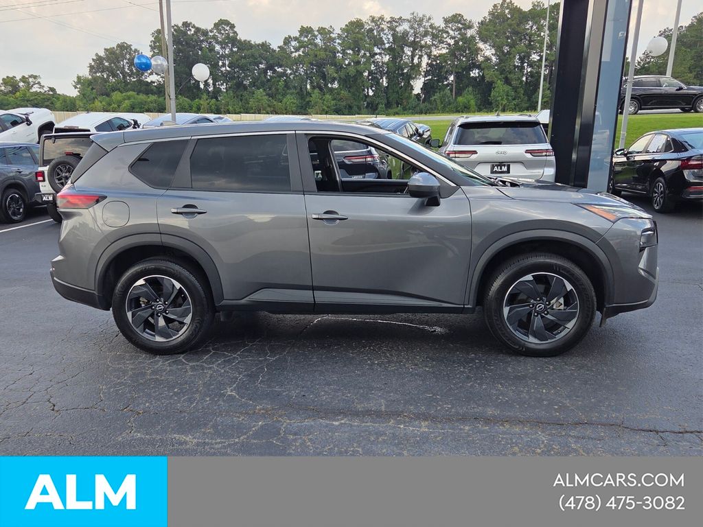 Used 2024 Gray Nissan SV image 14