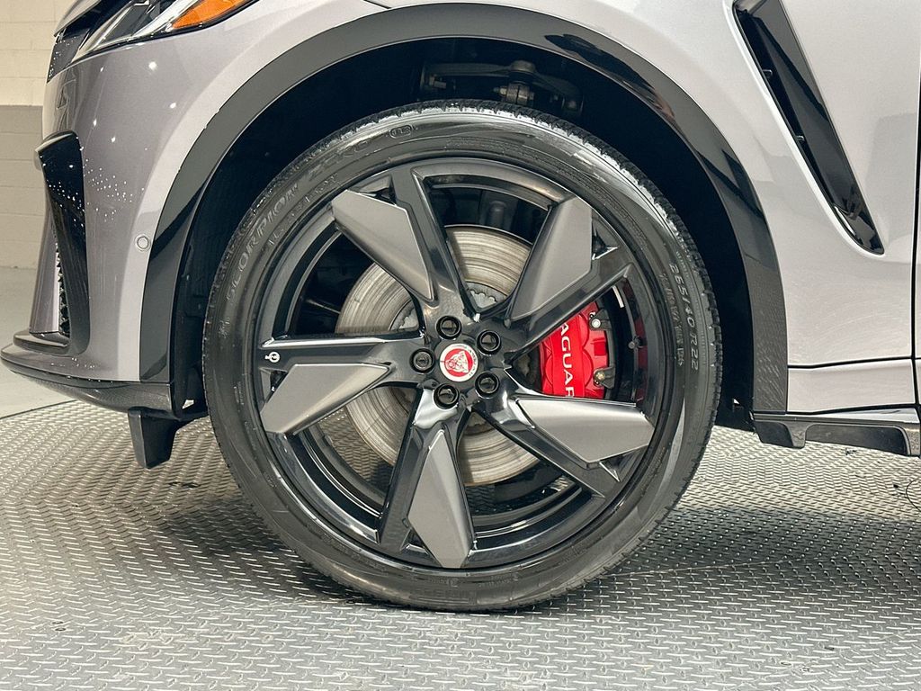 Thumbnail: 2023 Jaguar F-Pace - 5