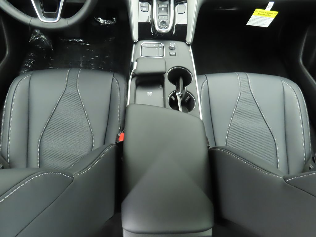 Thumbnail: 2025 Acura TLX - 18