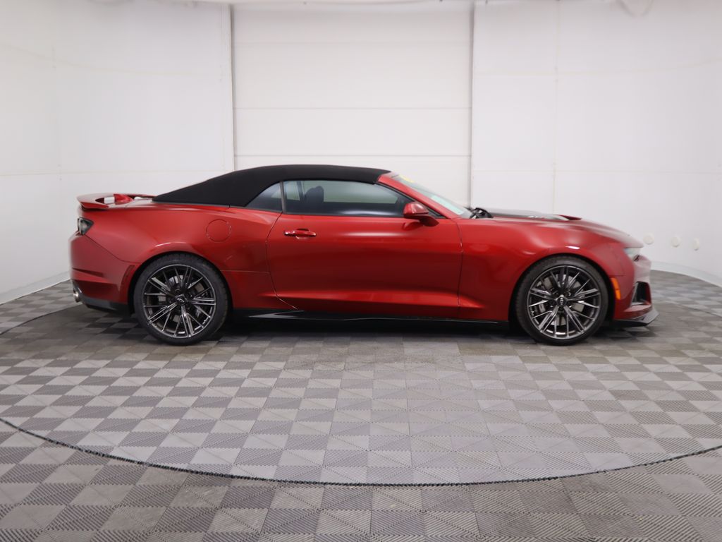 2021 Chevrolet Camaro ZL1 12