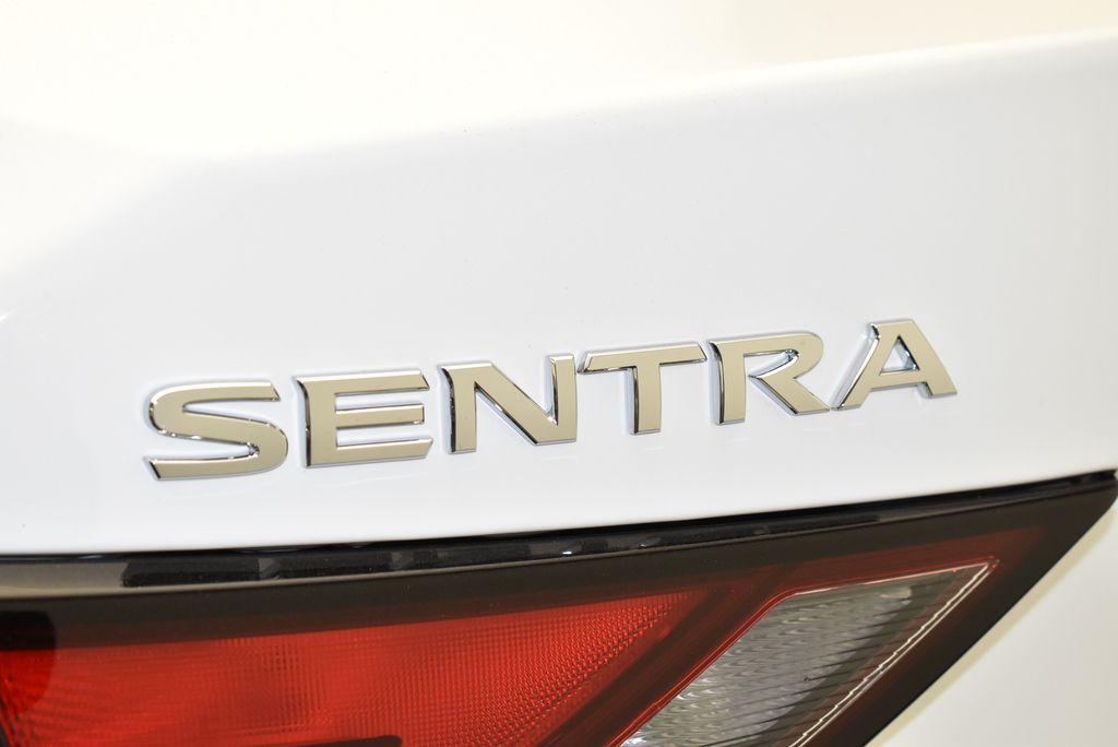 2025 Nissan Sentra SV 9