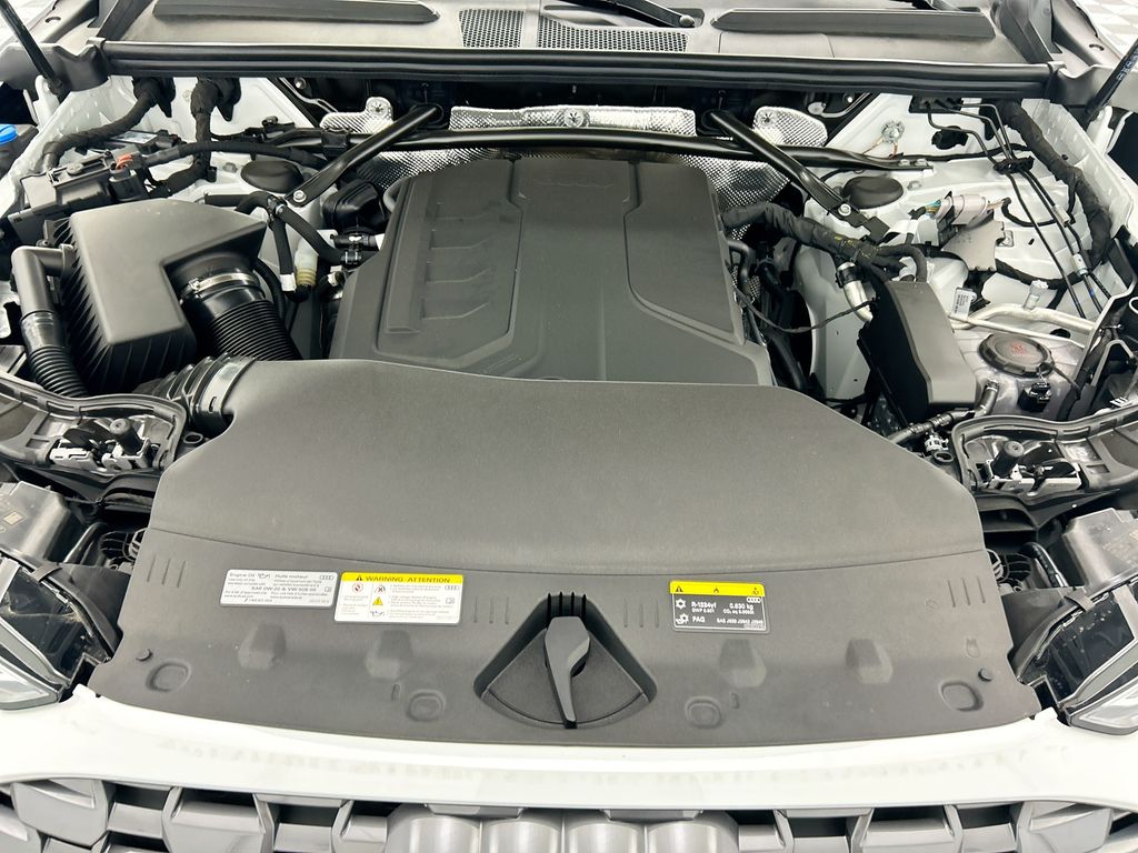 Thumbnail: 2025 Audi Q5 - 28