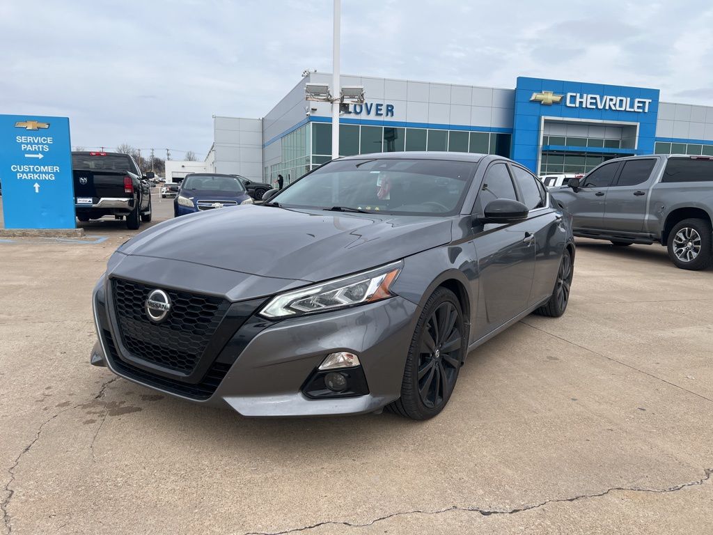 2022 Nissan Altima 2.5 SR FWD