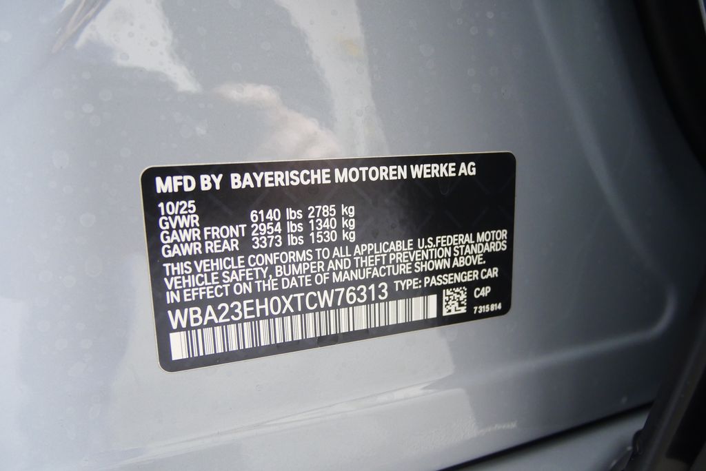 Thumbnail: 2026 BMW 7 Series - 24