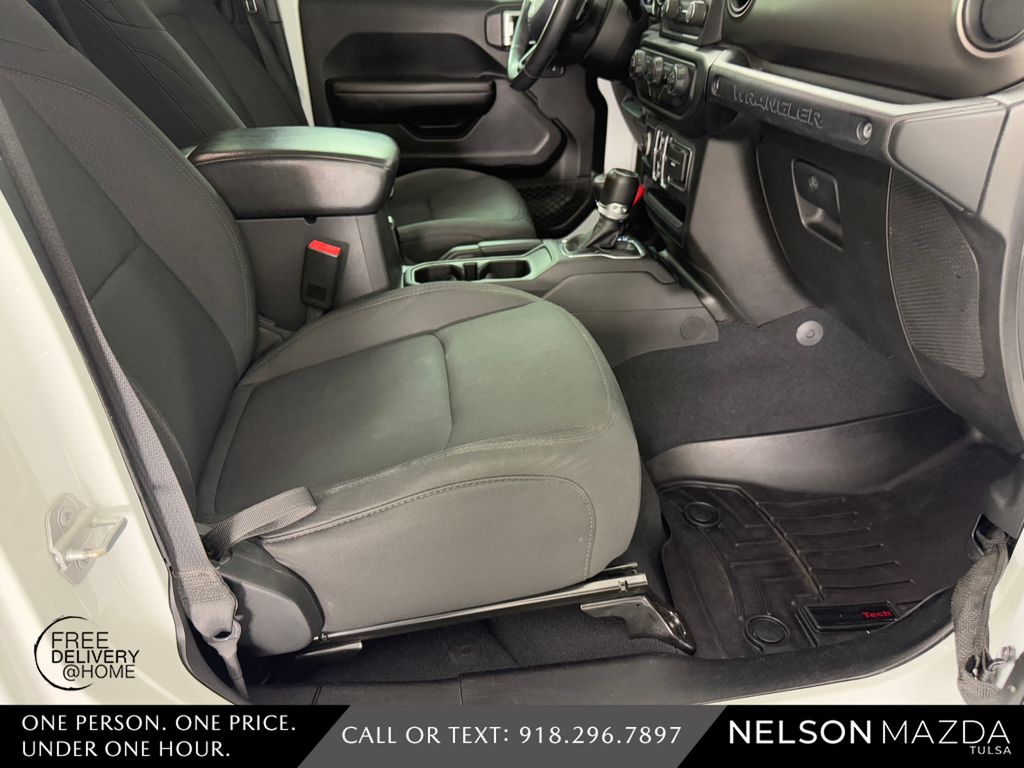 Used 2019 White Jeep Unlimited Sport S image 42