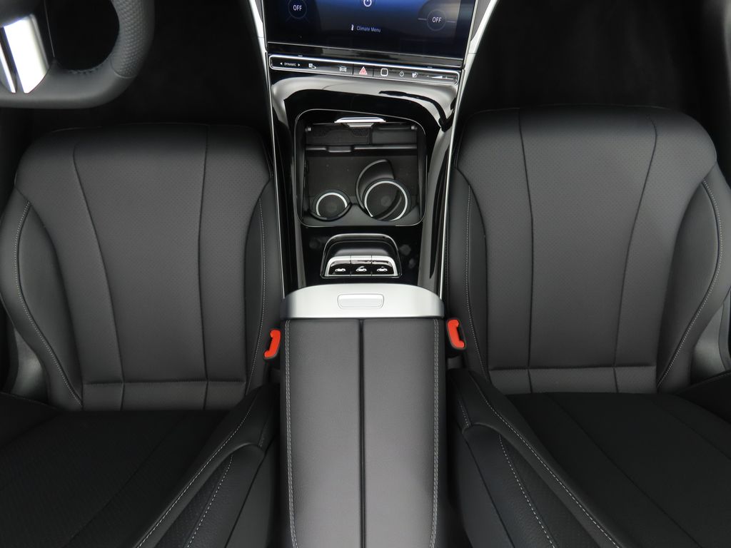 2025 Mercedes-Benz CLE 300 26