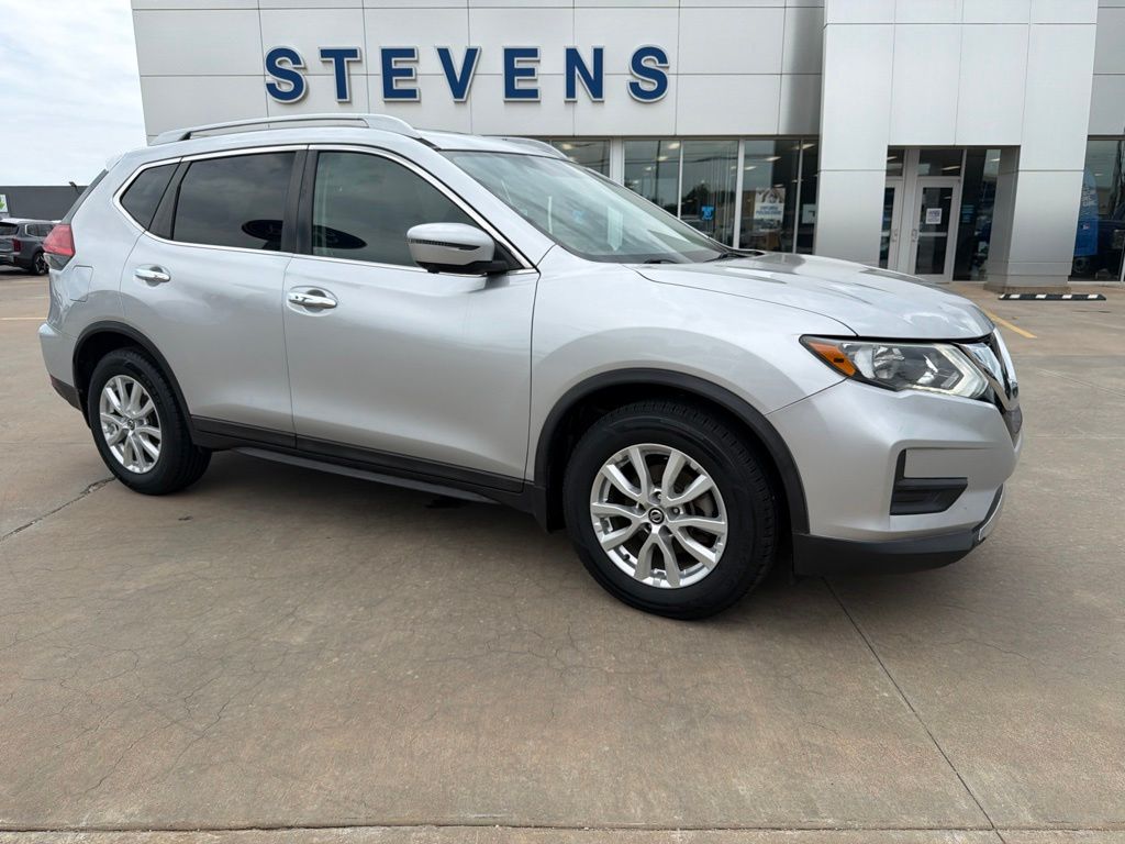 Brilliant Silver 2017 Nissan Rogue SUV / Crossover Front-Wheel Drive Continuously Variable Transmission