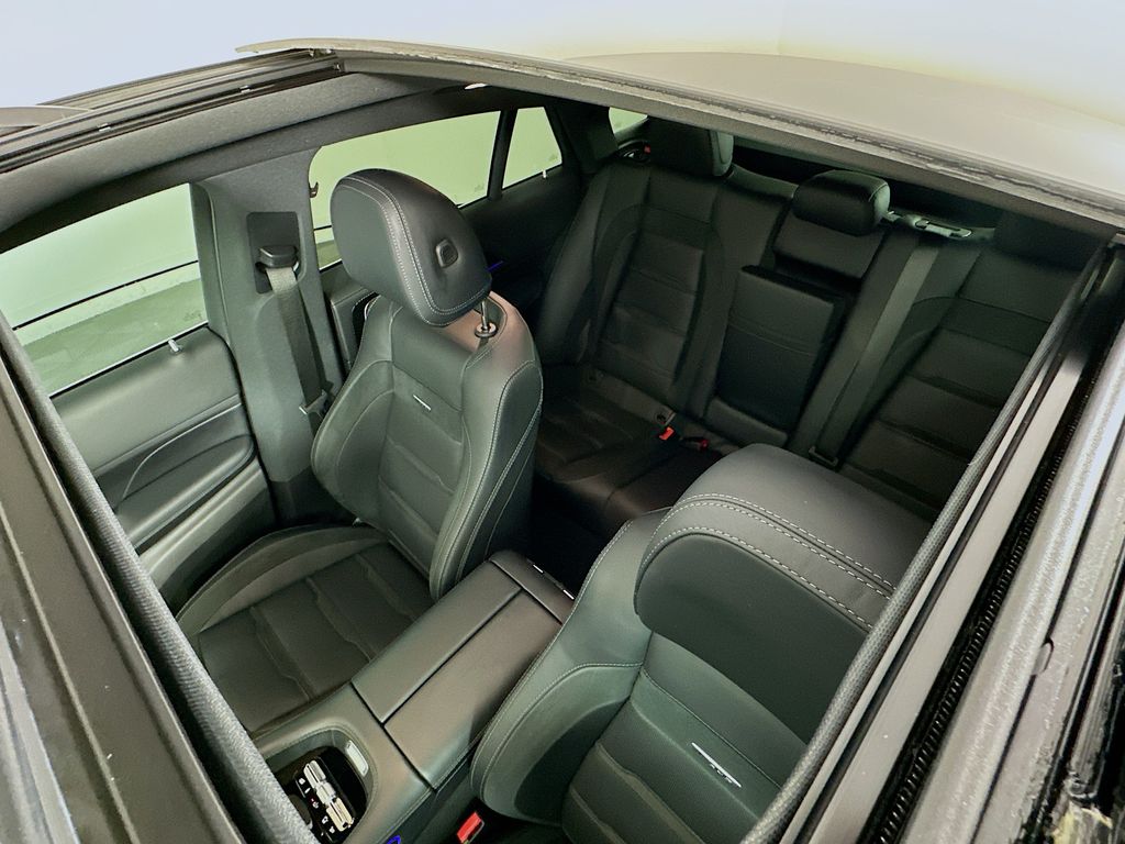 Thumbnail: 2021 Mercedes-Benz GLE - 22