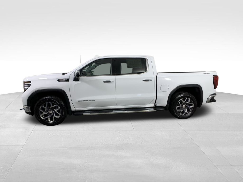 2024 GMC Sierra 1500 SLT 2