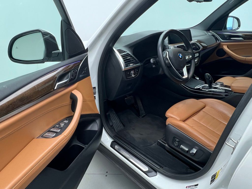 Thumbnail: 2021 BMW X3 - 22