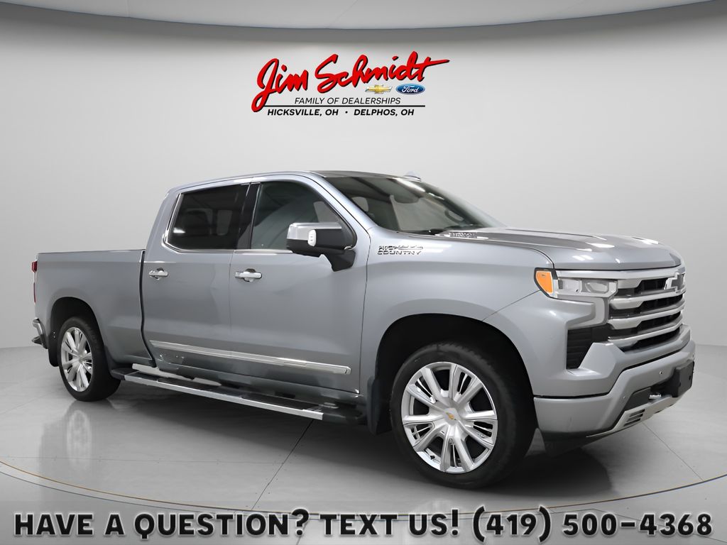 Sterling Gray Metallic 2024 Chevrolet Silverado 1500 Pickup Truck Four-Wheel Drive Automatic