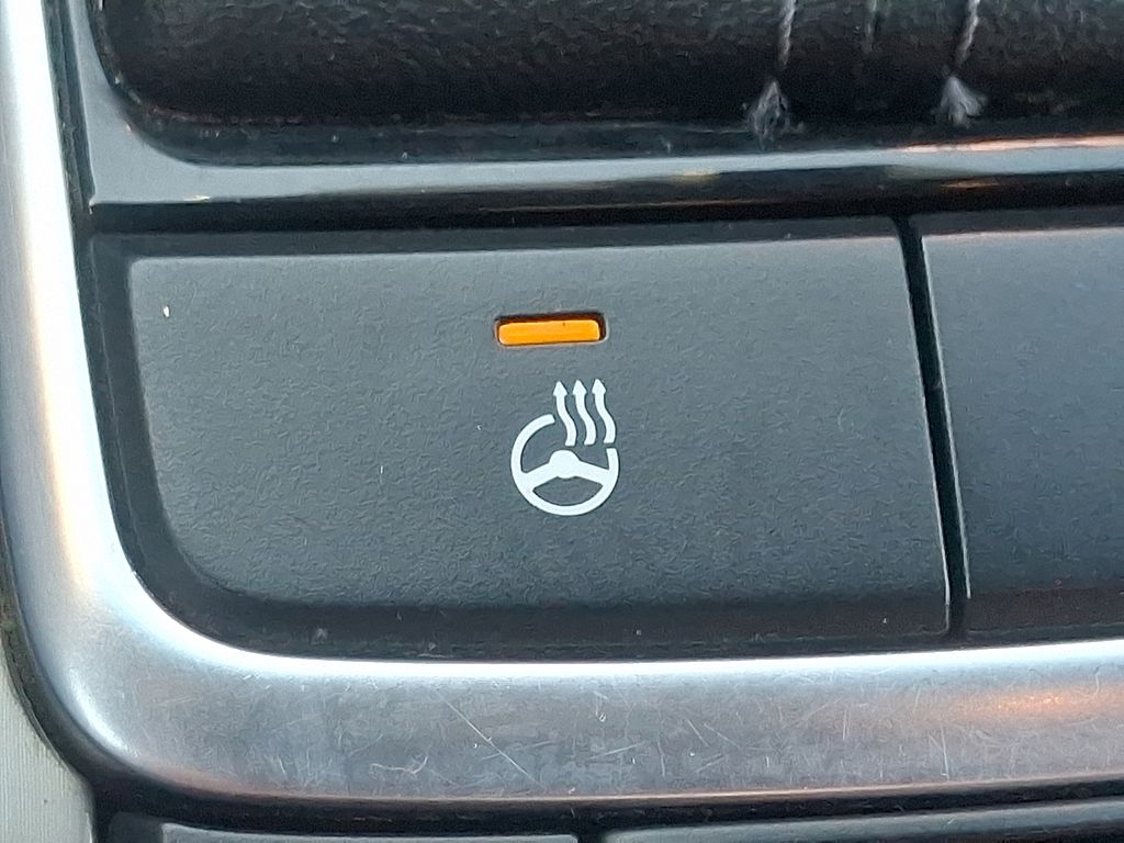 Thumbnail: 2019 Kia Optima - 25