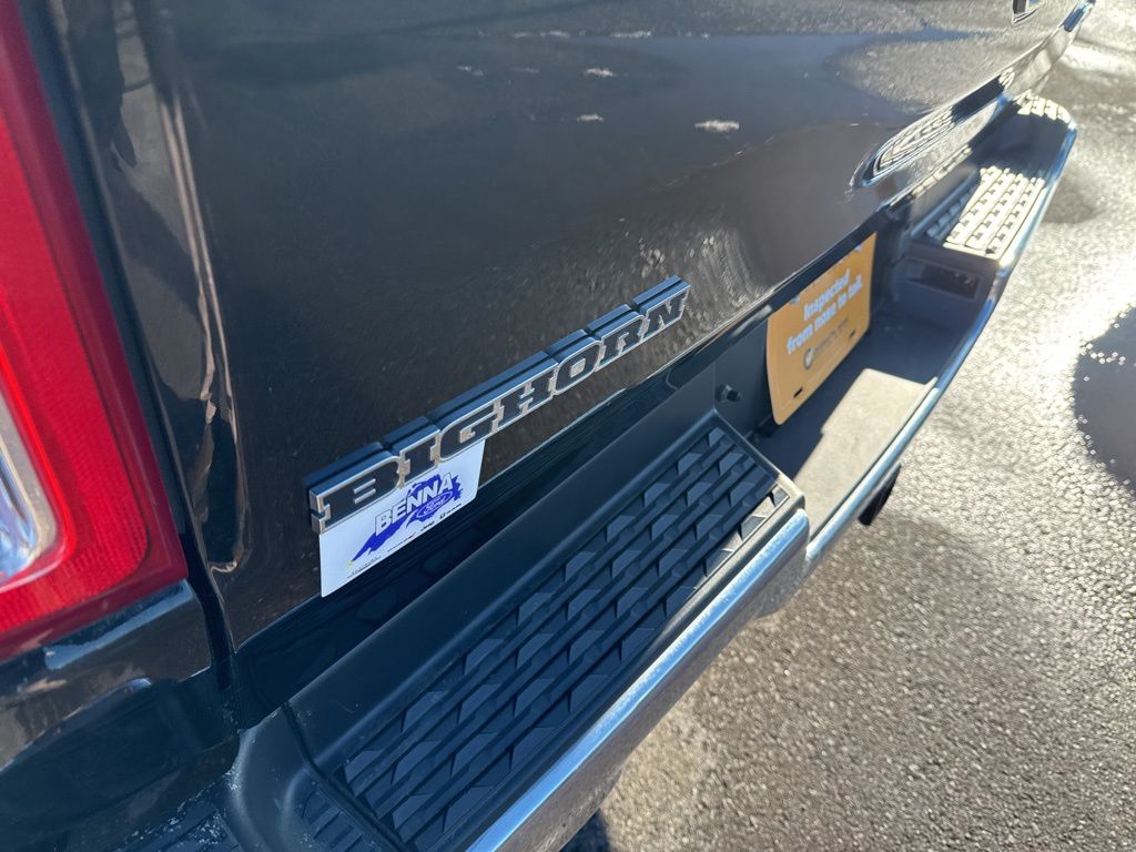 Certified Used 2022 Black Ram Big Horn/Lone Star image 17