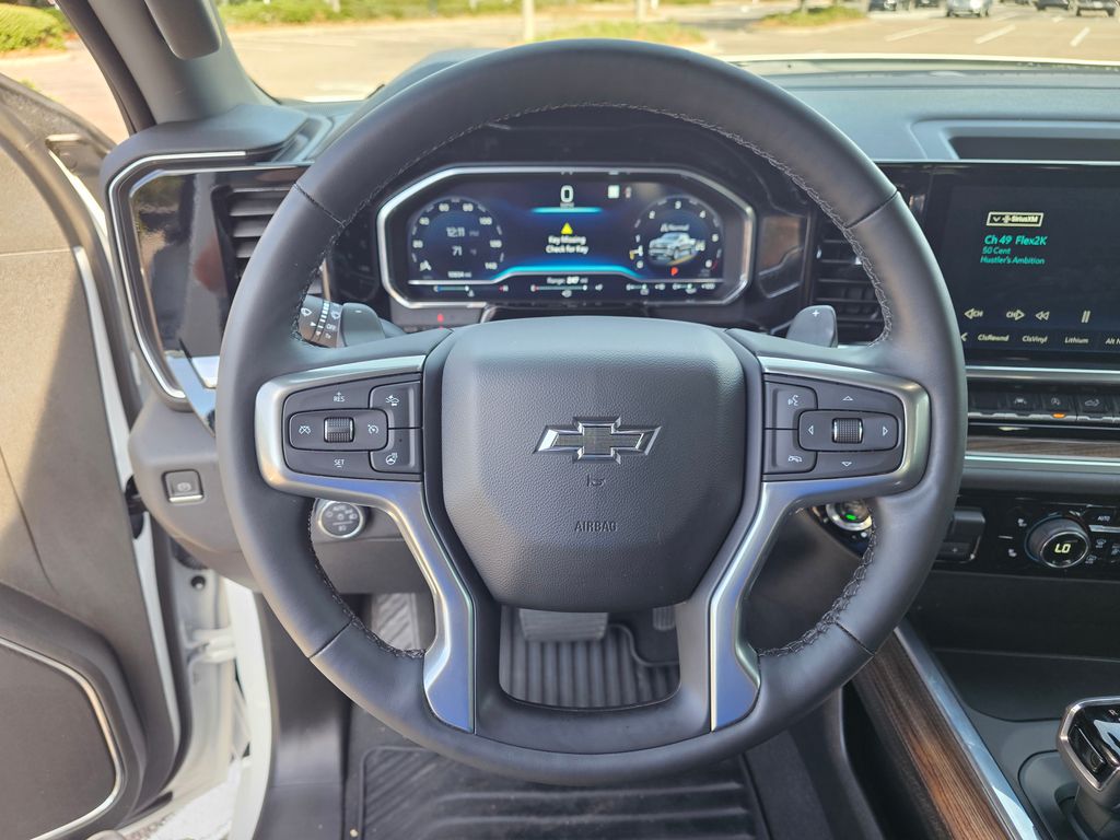 2023 Chevrolet Silverado 1500 RST 24