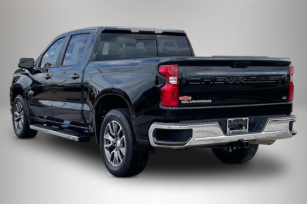 Used 2020 Chevrolet Silverado 1500 LT 4D Crew Cab