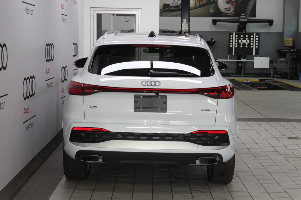 Thumbnail: 2025 Audi Q5 - 5