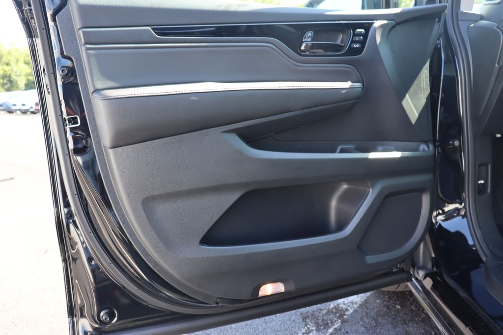 Thumbnail: 2026 Honda Odyssey - 31