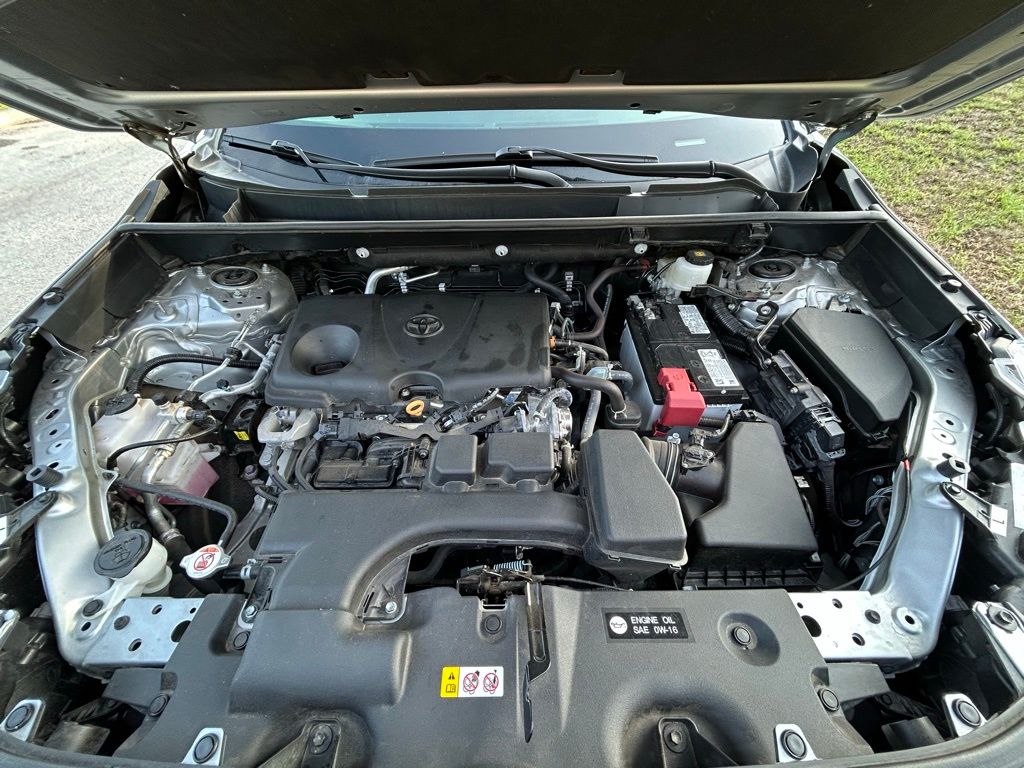 2024 Toyota RAV4 XLE 11