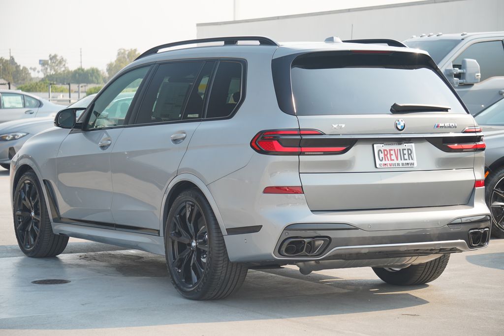 Thumbnail: 2026 BMW X7 - 7