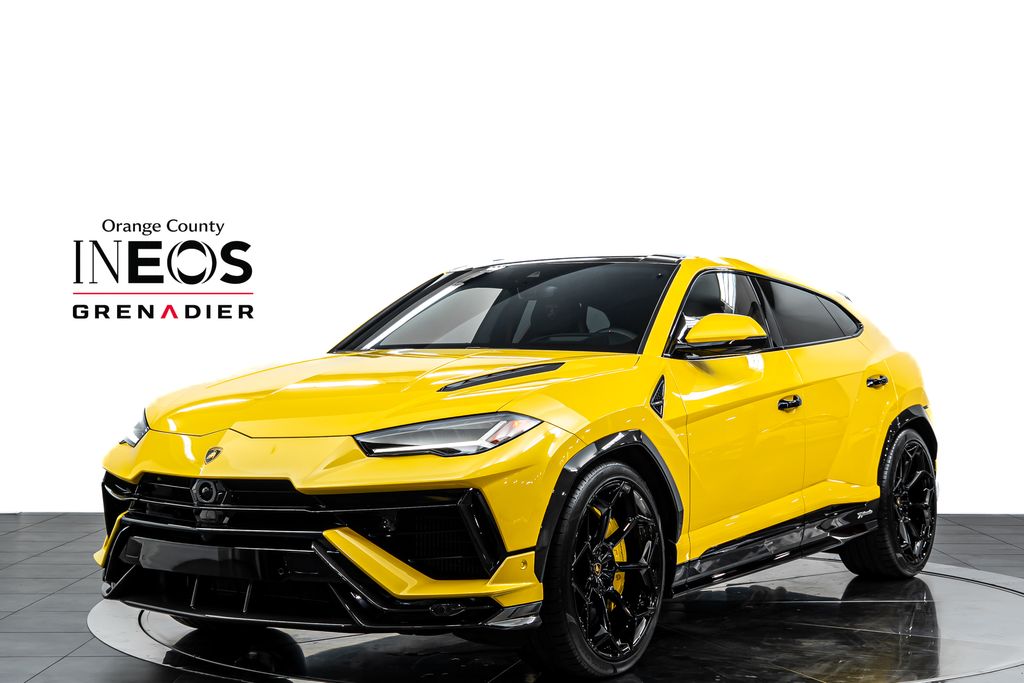 2023 Lamborghini Urus Performante