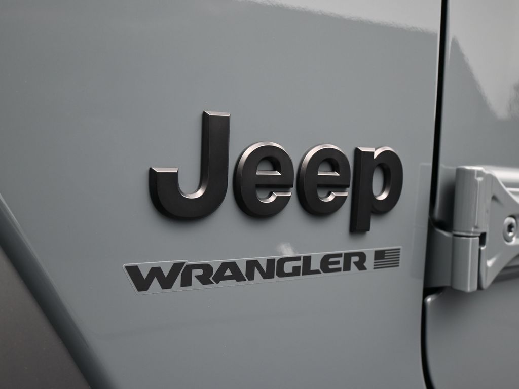 New 2026 Anvil Clear Coat Jeep Sport image 27