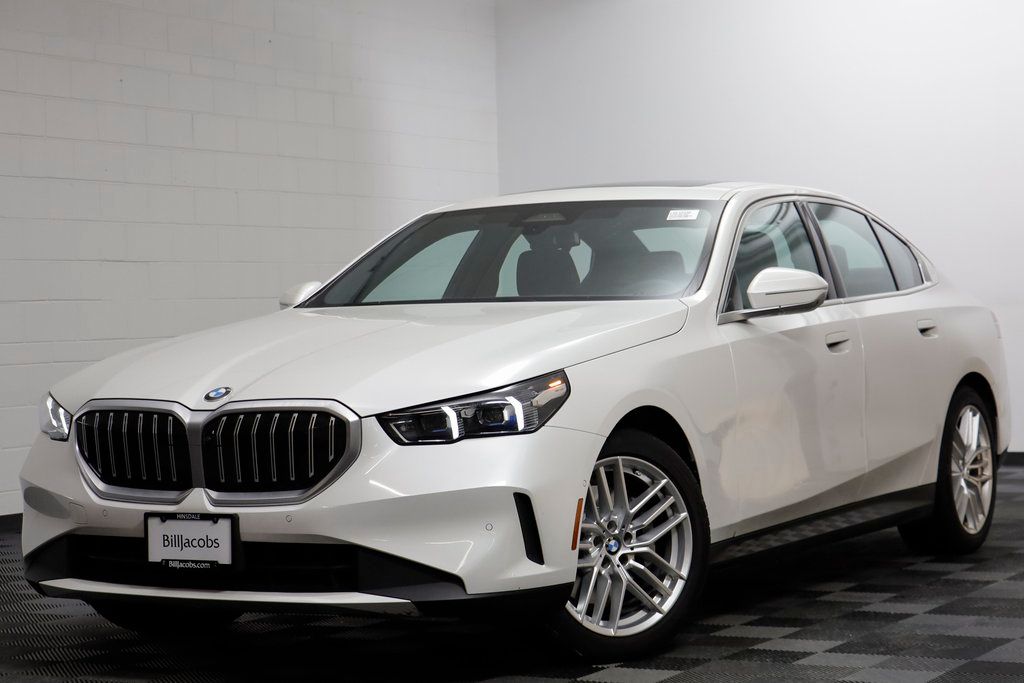 2025 BMW 5 Series 530i xDrive