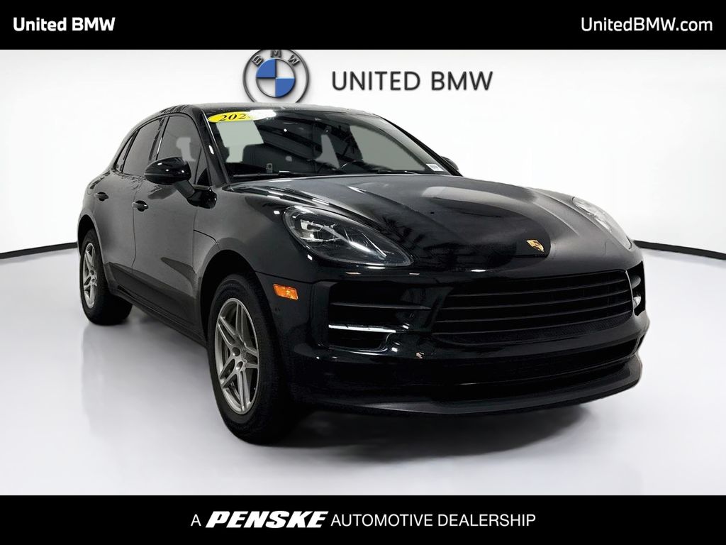 Thumbnail: 2020 Porsche Macan - 3