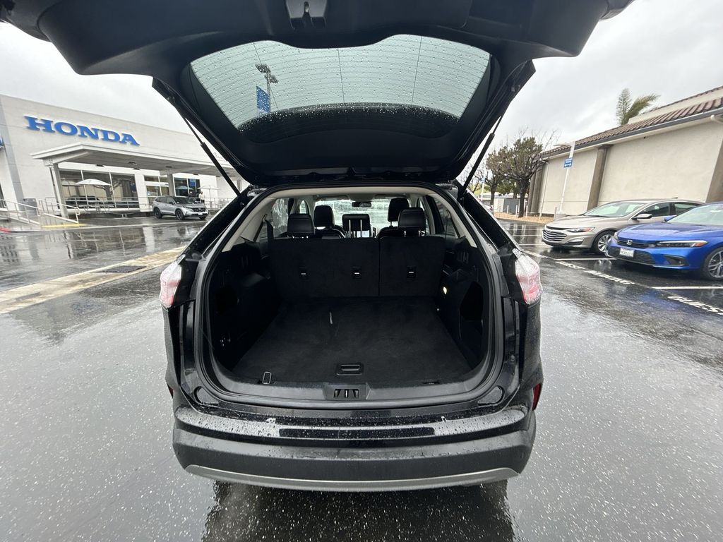 Thumbnail: 2024 Ford Edge - 22