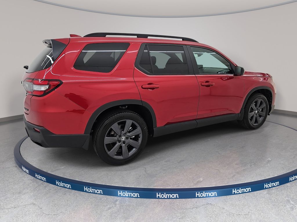 View vehicle photo 5