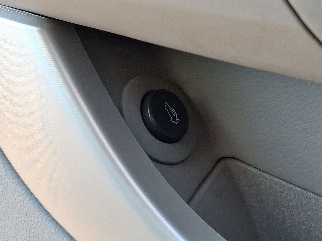 Thumbnail: 2013 Cadillac CTS - 29