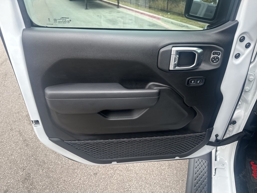 Used Car 2024 Jeep Gladiator  Mojave For Sale Under $50,000 In Austin, Texas