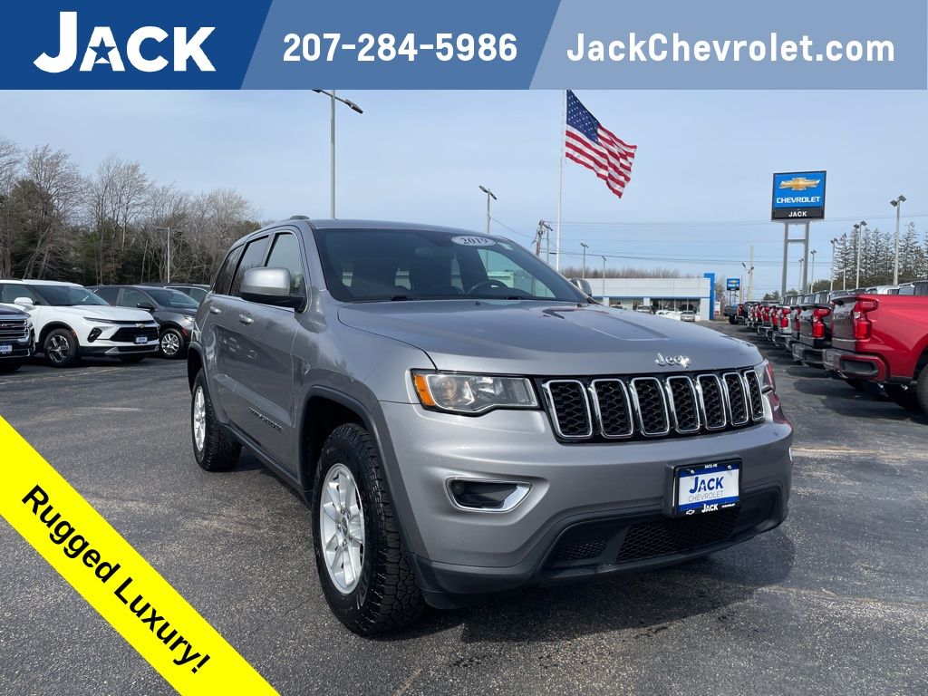Billet Silver Metallic Clearcoat 2019 Jeep Grand Cherokee Laredo E 4WD SUV / Crossover Four-Wheel Drive 8-Speed Automatic