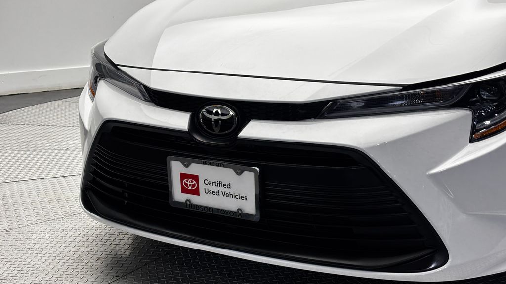 Thumbnail: 2025 Toyota Corolla - 2