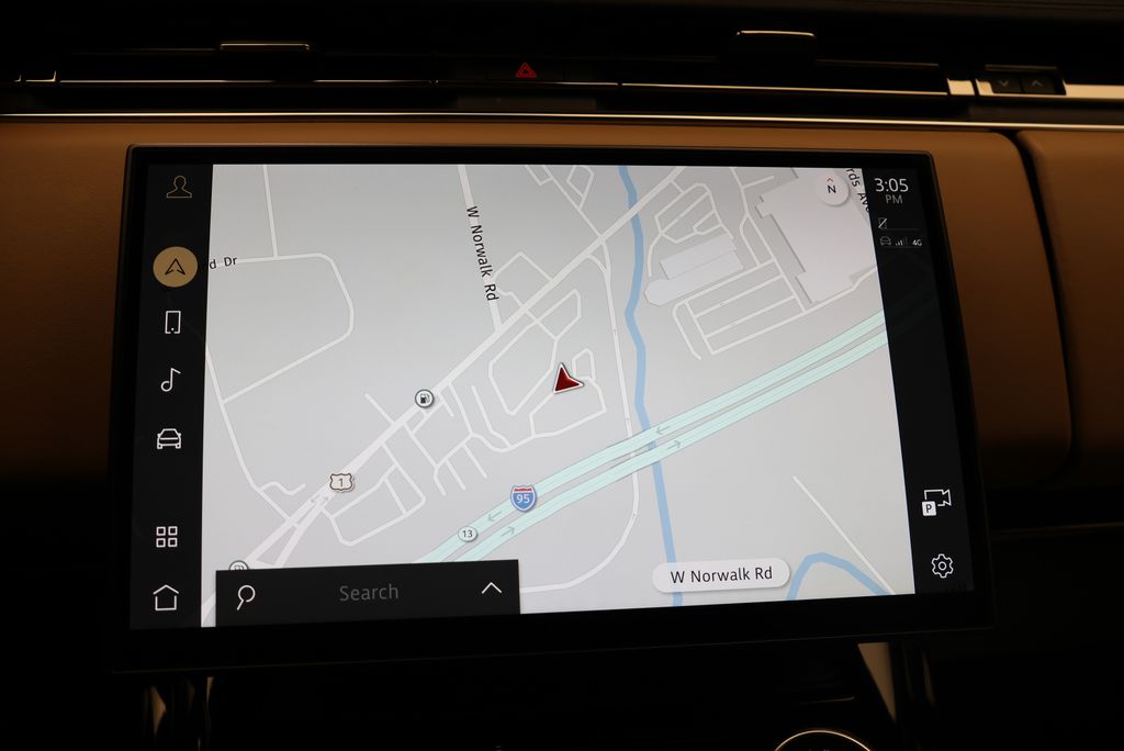 Thumbnail: 2023 Land Rover Range Rover Sport - 24