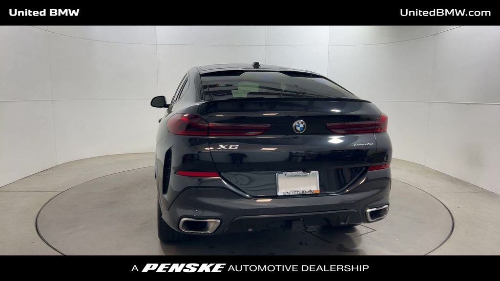 2024 BMW X6 xDrive40i 7