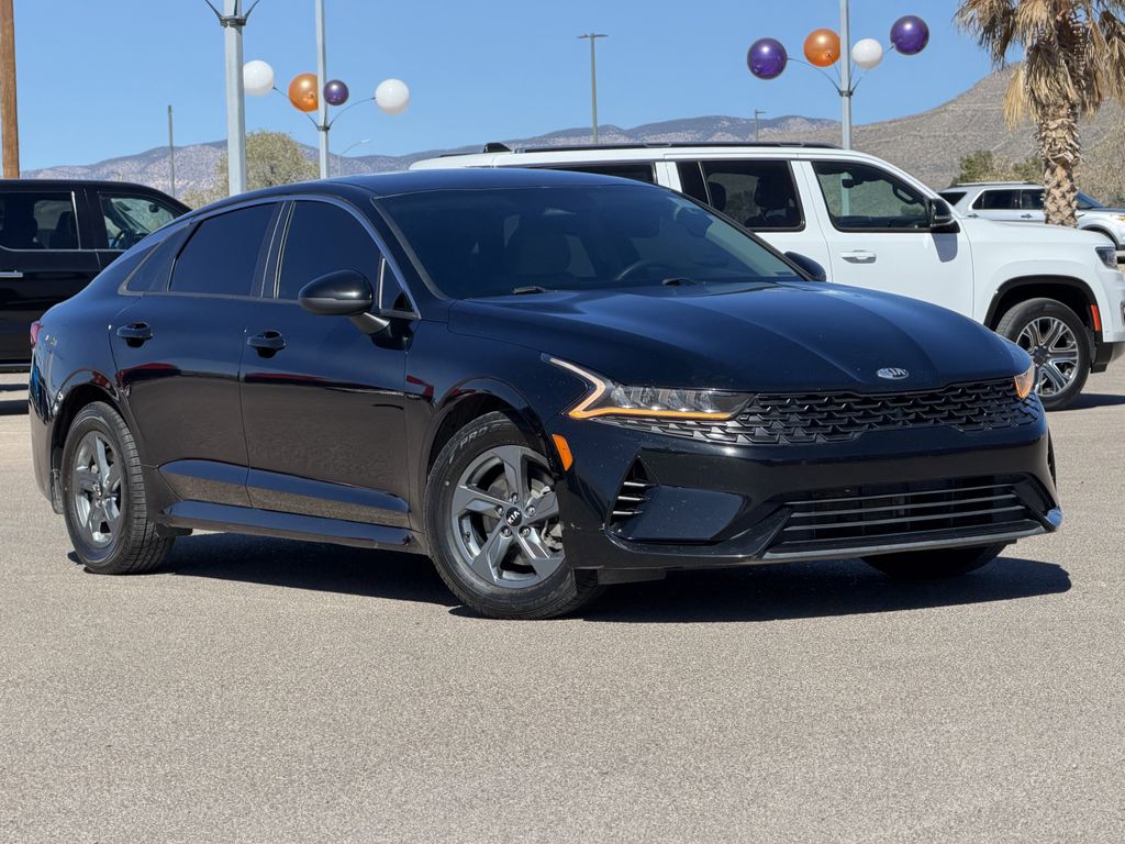 2021 Kia K5 LXS FWD