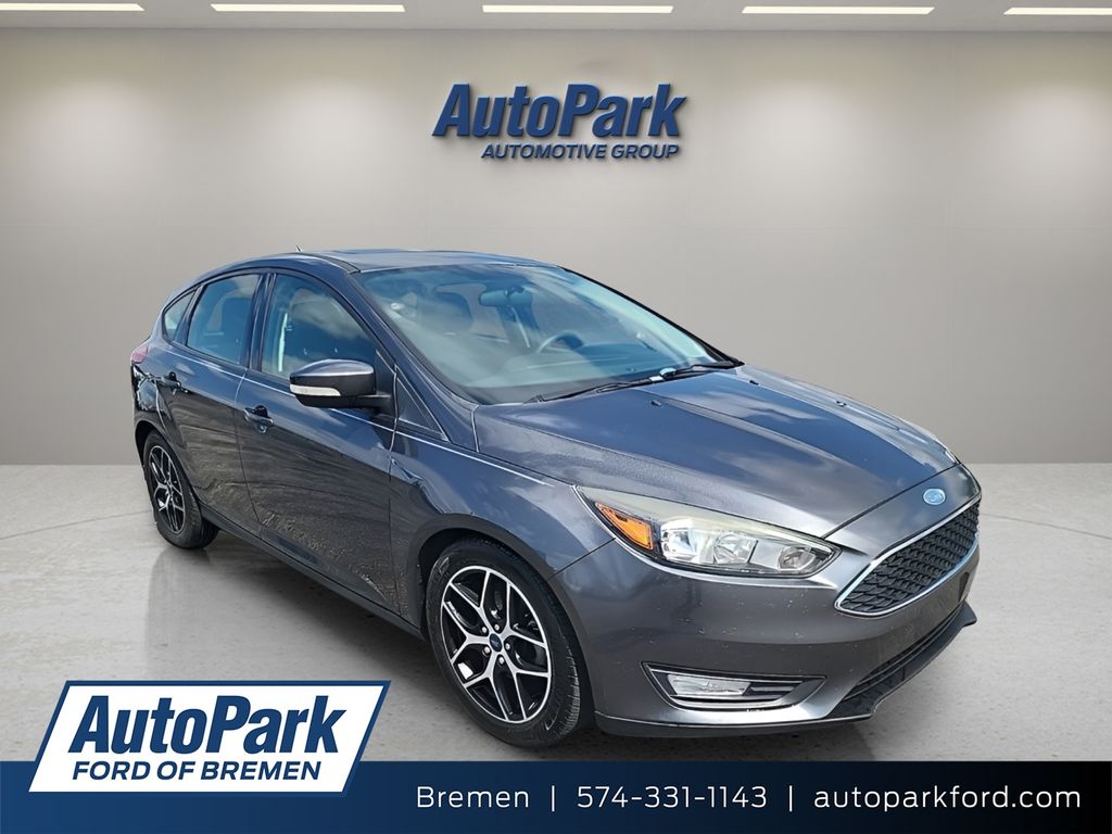 Gray (Magnetic) 2018 Ford Focus SEL Hatchback Hatchback Front-Wheel Drive 6-Speed Automatic