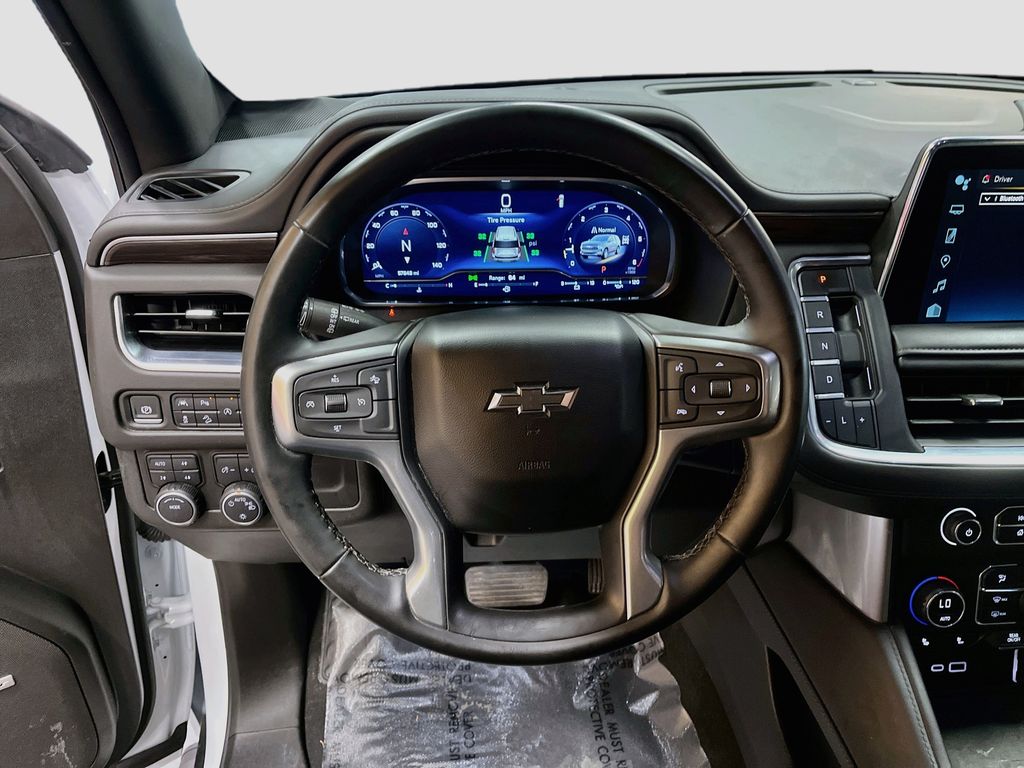 Used 2024 Summit White Chevrolet Z71 image 11