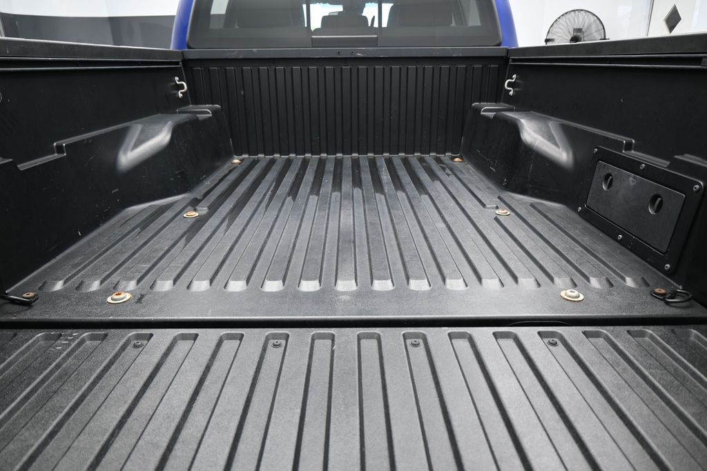 Used 2022 Blue Toyota SR5 image 32