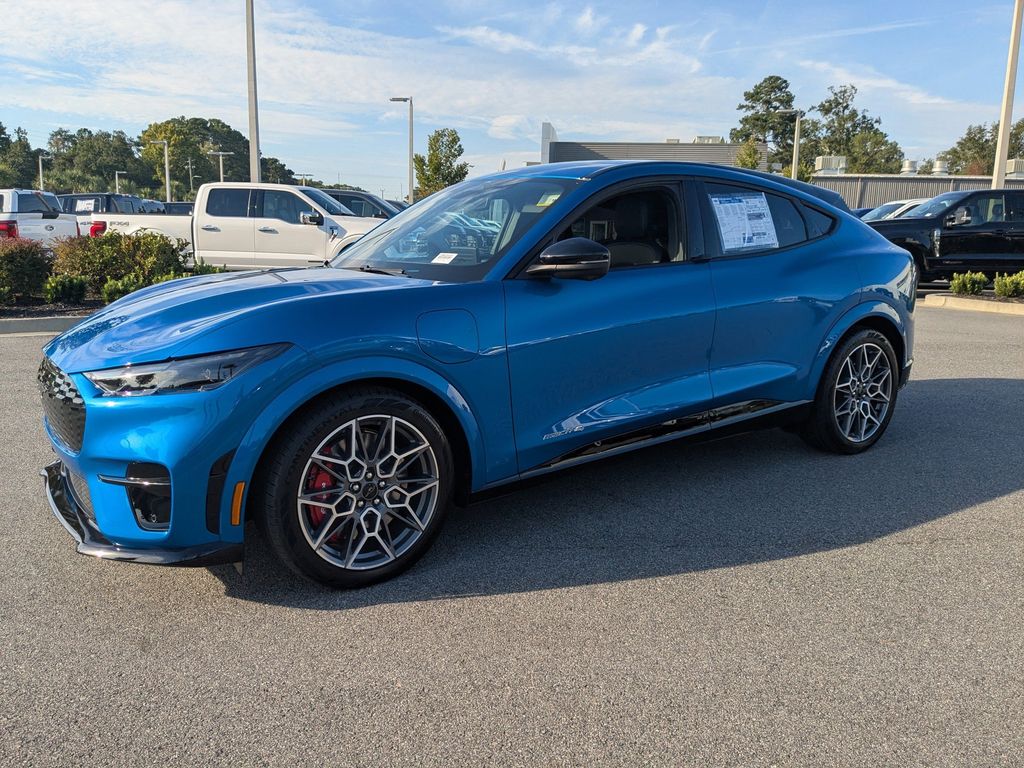 2025 Ford Mustang Mach-E GT