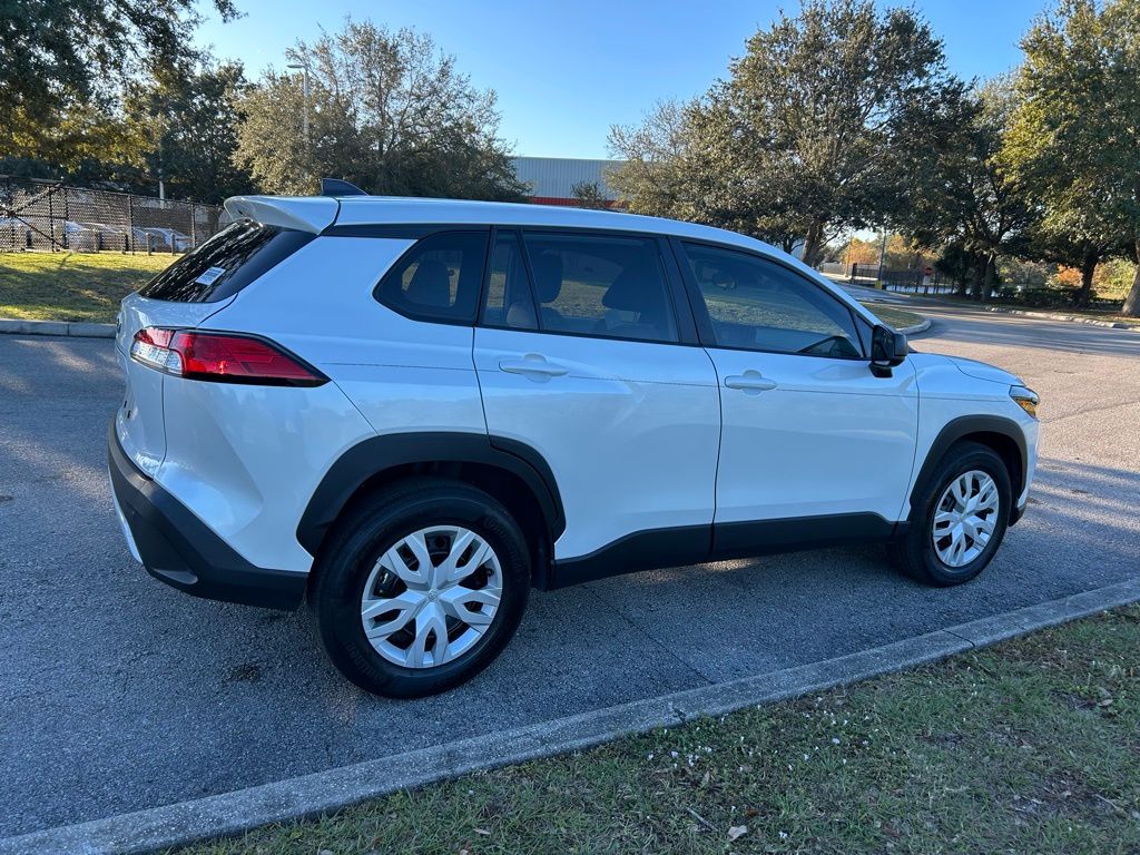 Thumbnail: 2024 Toyota Corolla Cross - 5