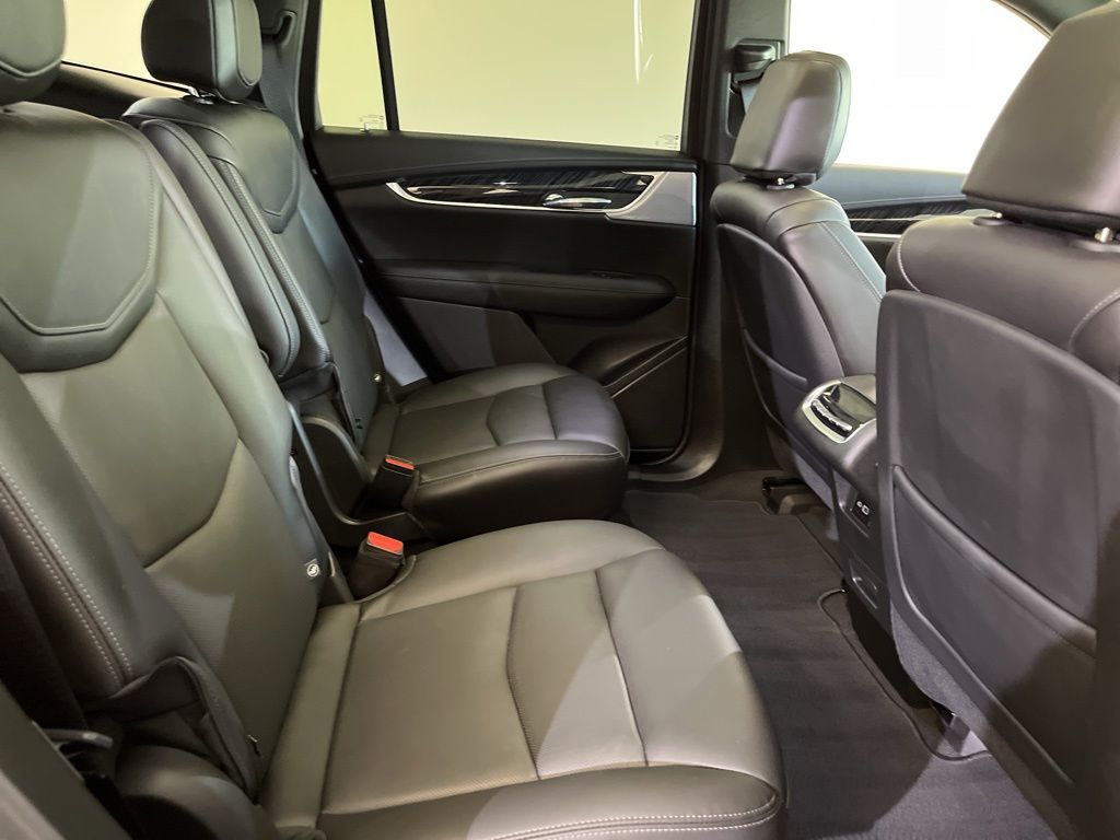 used 2025 Cadillac XT6 car, priced at $52,995