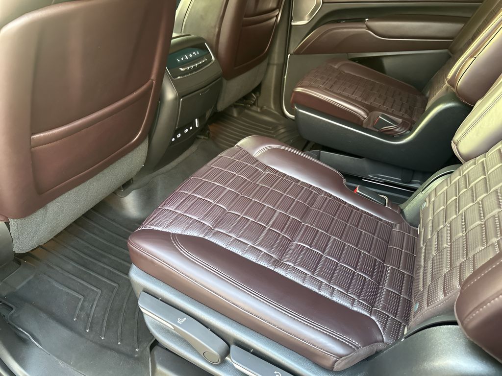 Used Car 2021 Cadillac Escalade  Sport Platinum For Sale Under $70,000 In Austin, Texas