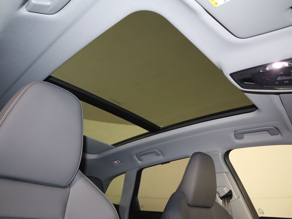 Thumbnail: 2025 Audi Q5 - 20