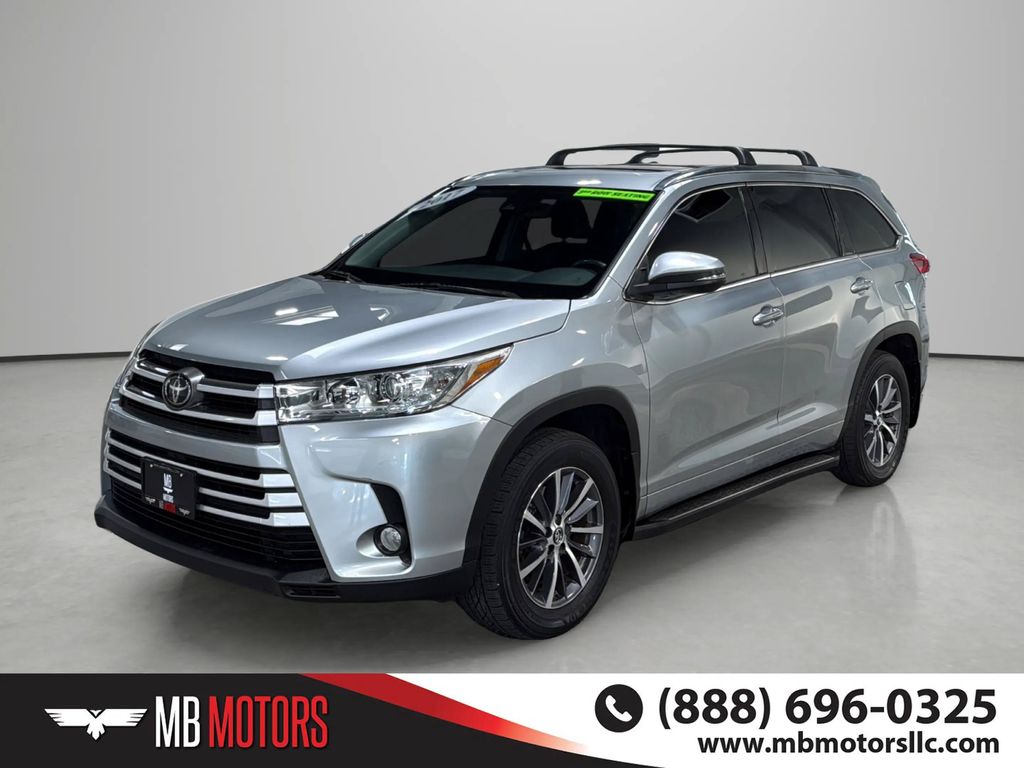 Celestial Silver Metallic 2017 Toyota Highlander SUV / Crossover All-Wheel Drive 8-Speed Automatic