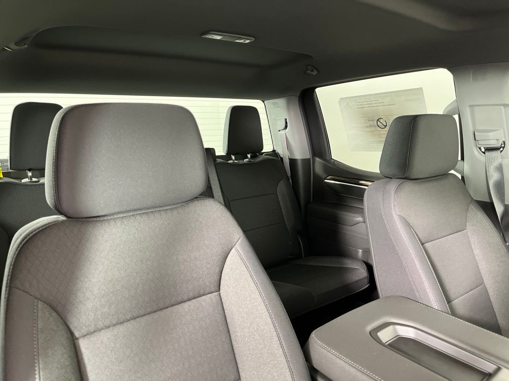 Thumbnail: 2026 Chevrolet Silverado 1500 - 10