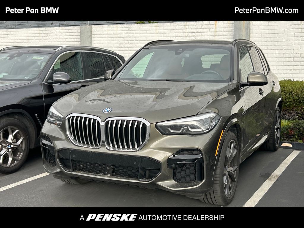 2022 BMW X5 xDrive45e -
                San Mateo, CA