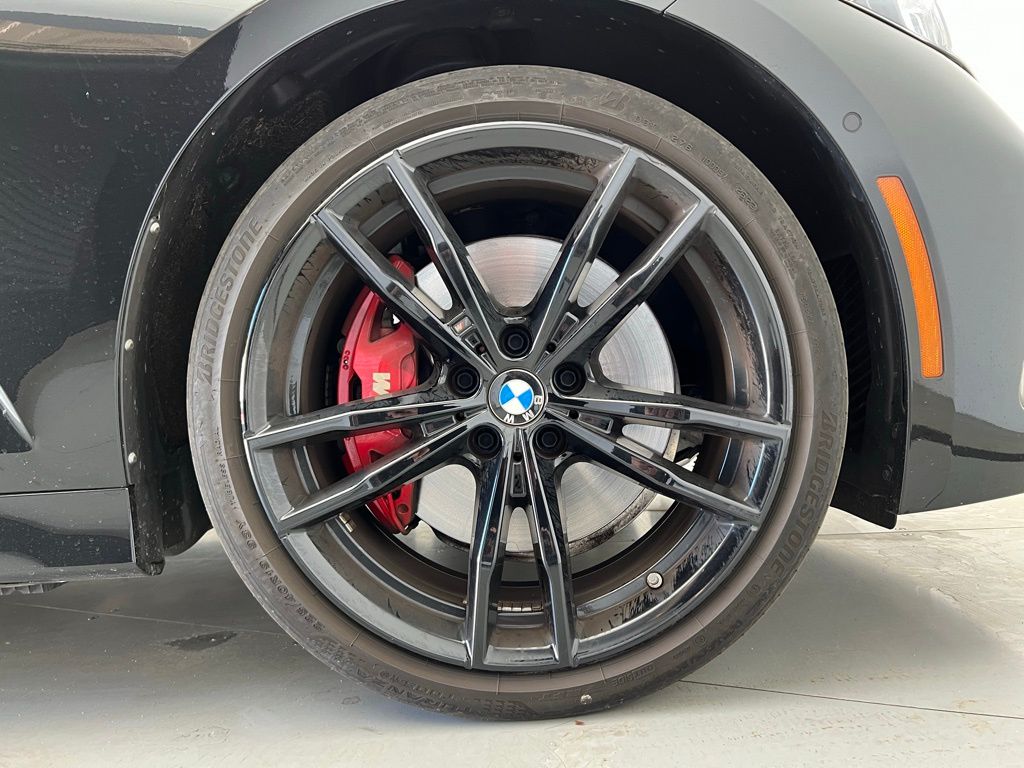 Thumbnail: 2023 BMW 3 Series - 23